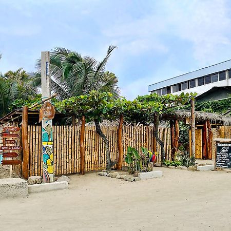 Hostal Olmito Canoa Ngoại thất bức ảnh