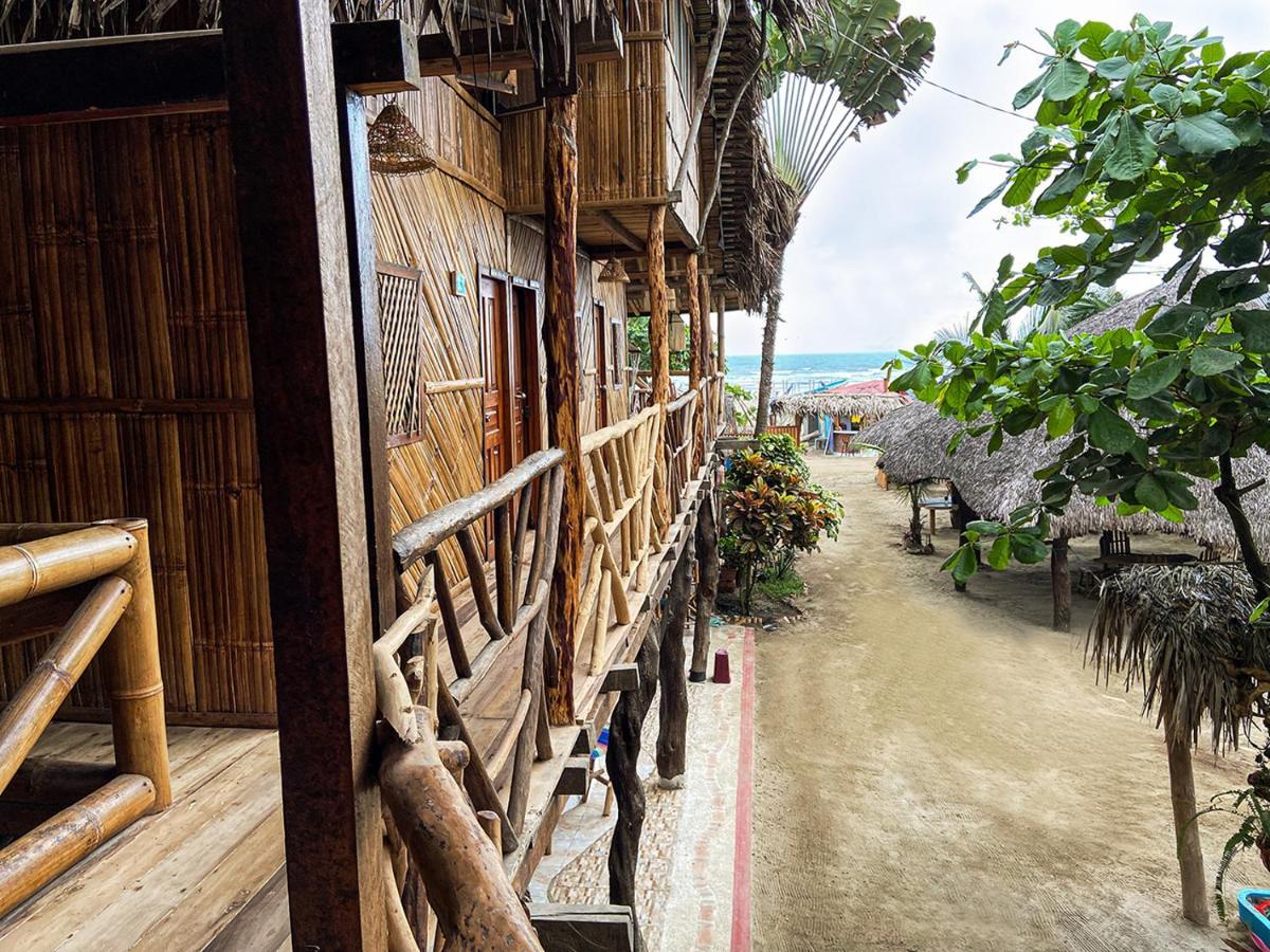 Hostal Olmito Canoa Ngoại thất bức ảnh