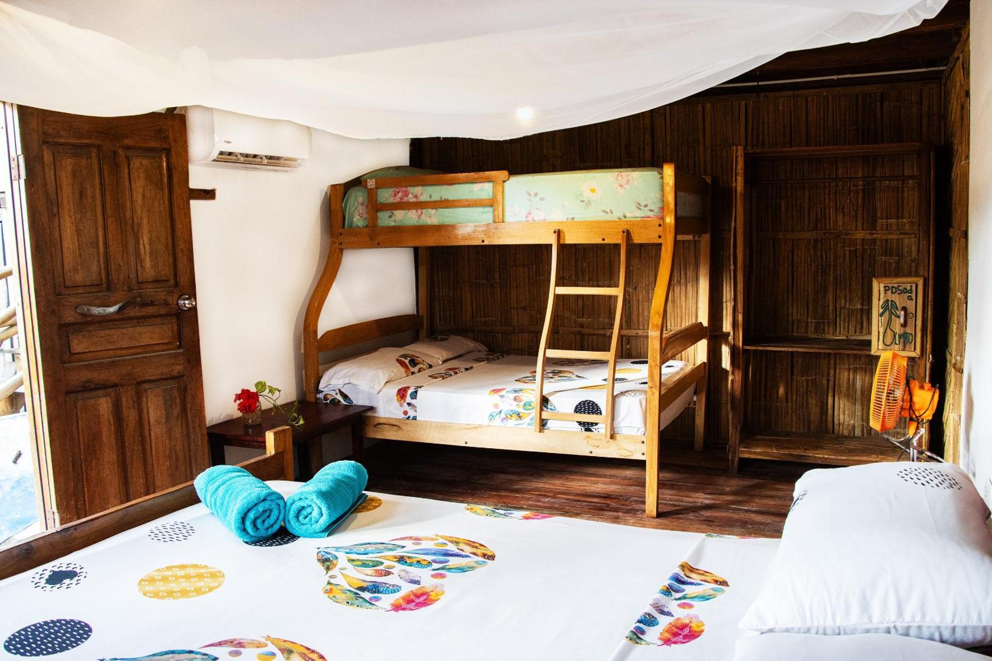 Hostal Olmito Canoa Ngoại thất bức ảnh